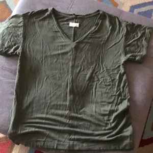 Lou & Grey olive signaturesoft tee. Size M.